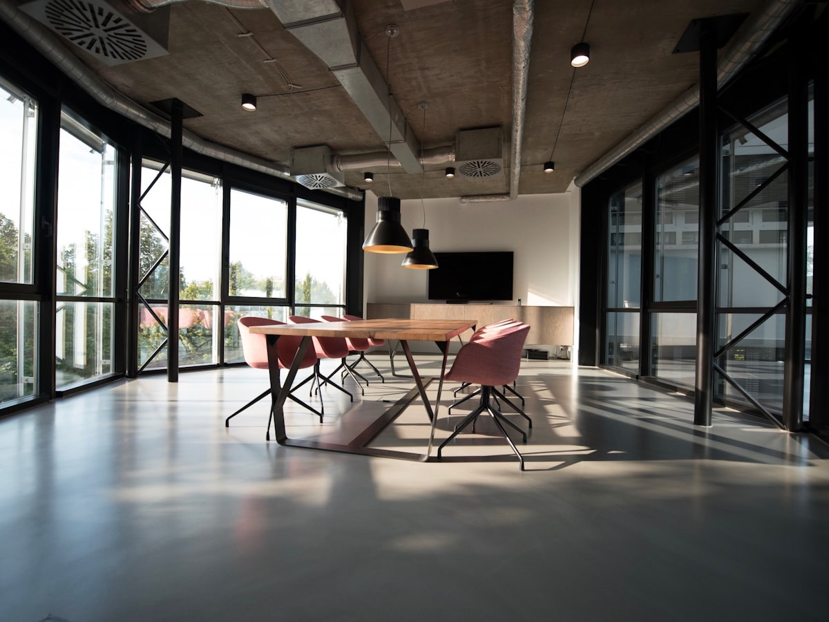 Office & Commercial Cleaning 2