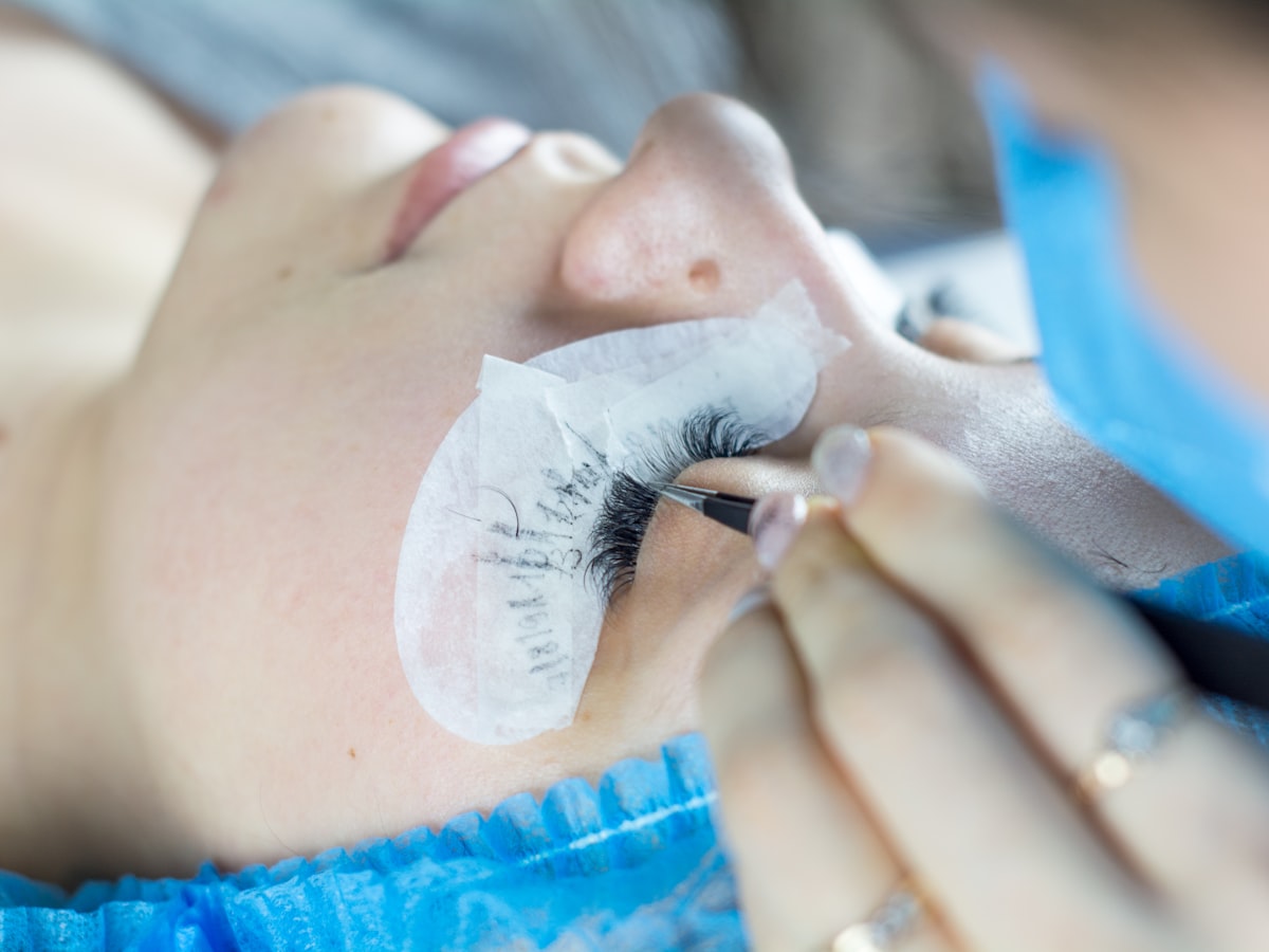 Volume Lash Extensions